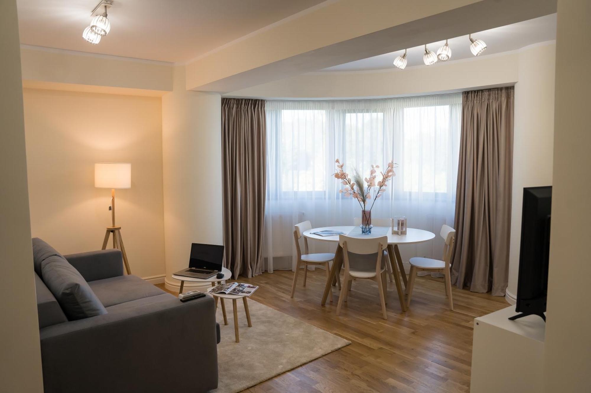 Azaleea Apartments Бухарест Экстерьер фото