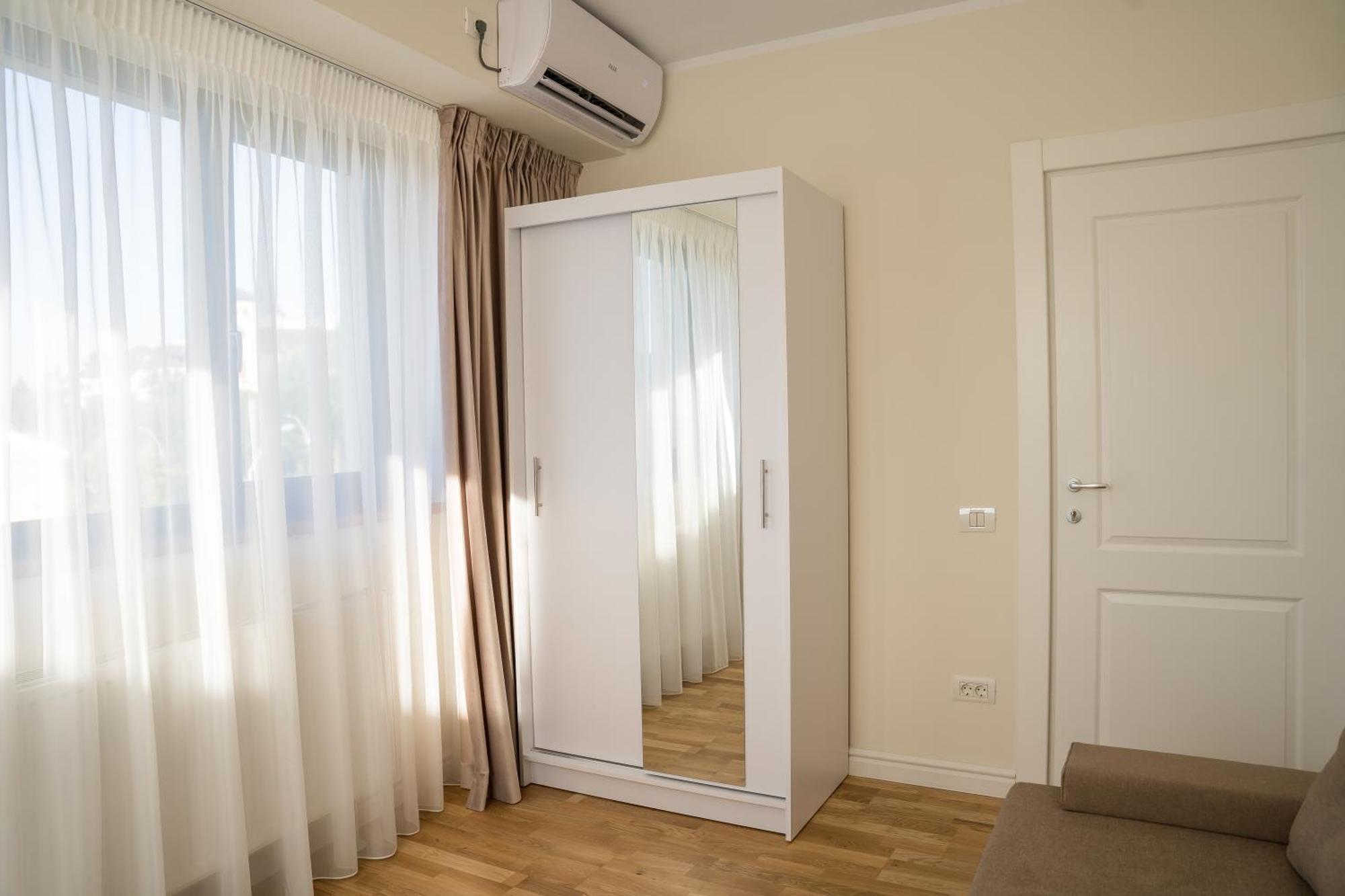 Azaleea Apartments Бухарест Экстерьер фото