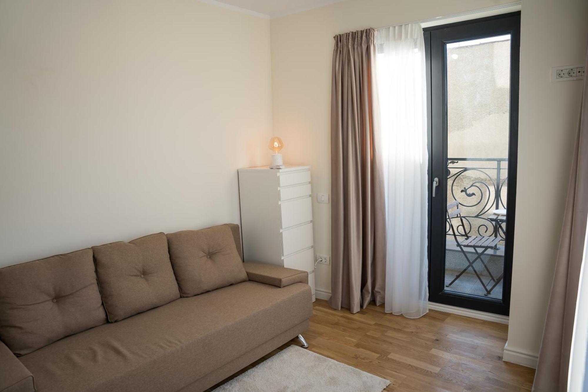 Azaleea Apartments Бухарест Экстерьер фото